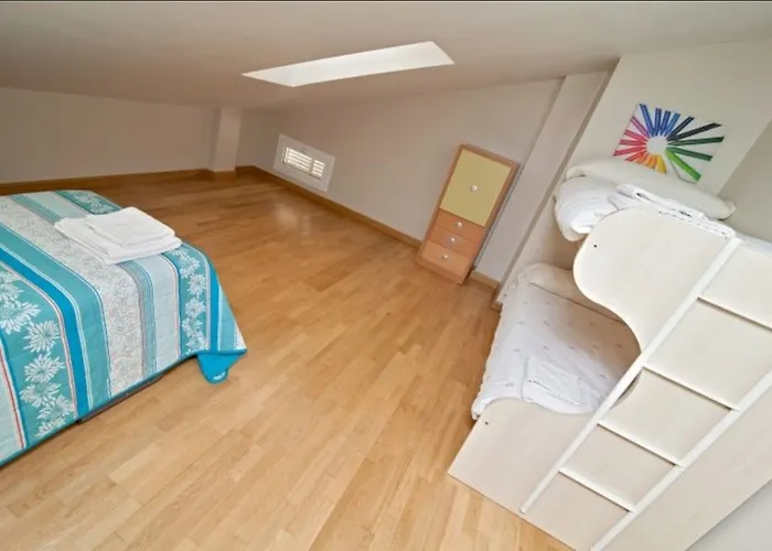 Апартаменти Carlton Playa *